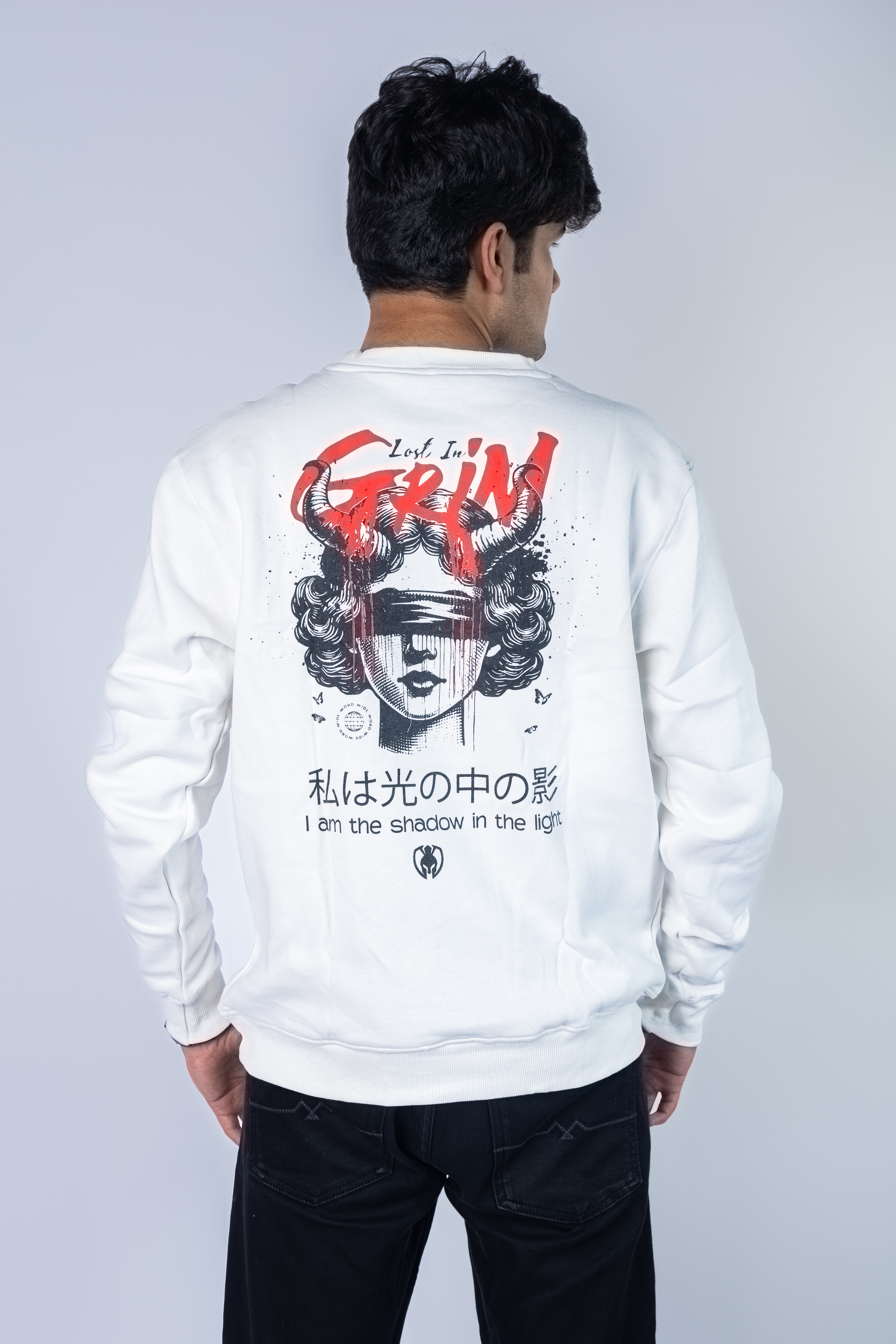 GRIN SWEATSHIRT